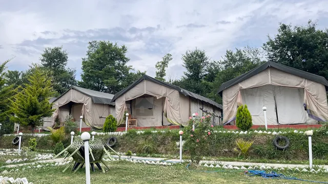 CampKelang Bir Billing – Luxury Tents Near Paragliding Point | Bir Billing