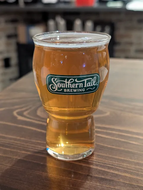 Southern Tail Brewing - Parking