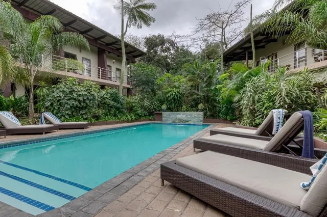 Forest Lodge & Villas