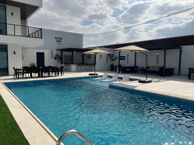 The white villa jordan