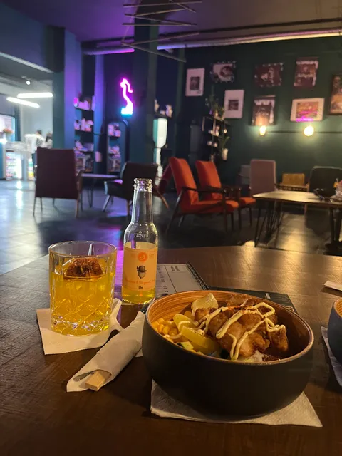 Gallery Lounge & Bar