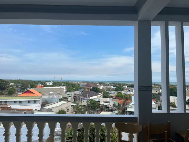 Khách sạn Toàn Thịnh