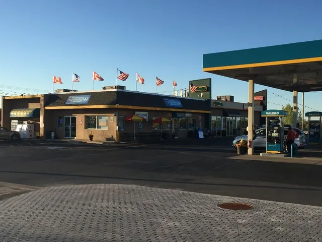 Champlain Valero/ Nathan's Famous