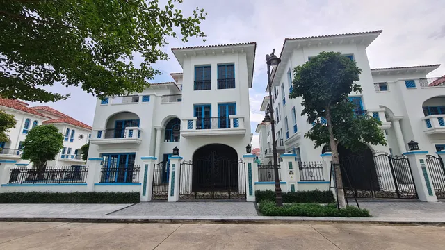 Ha Long Essence Hotel