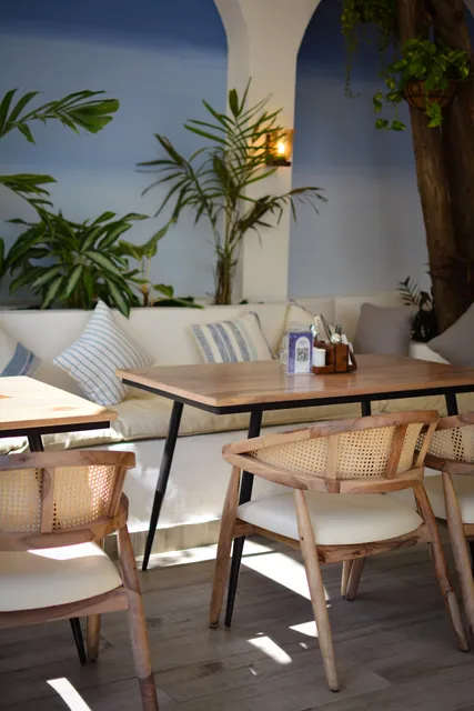 Bakers Blend cafe & patisserie