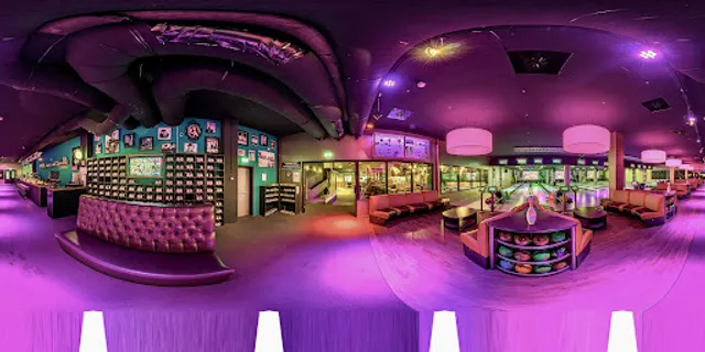 Bally's Bar, Grill & Bowling