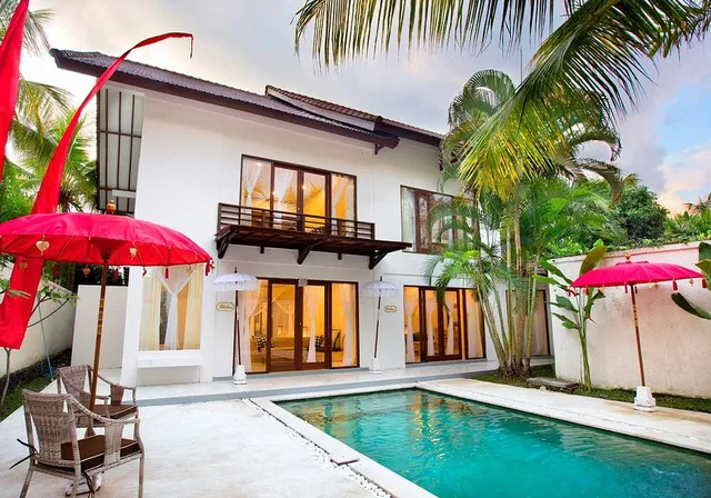 Royal Palm Villas at Monkey Forest