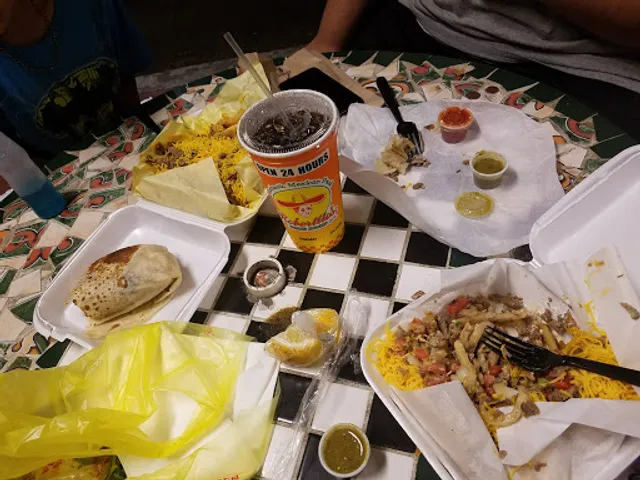 Robertito's Taco Shop