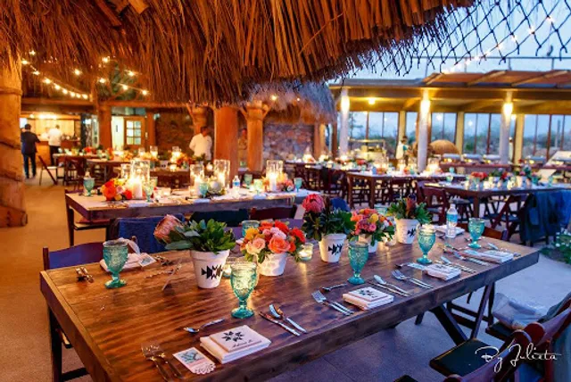 El Mirador Ocean View Restaurant