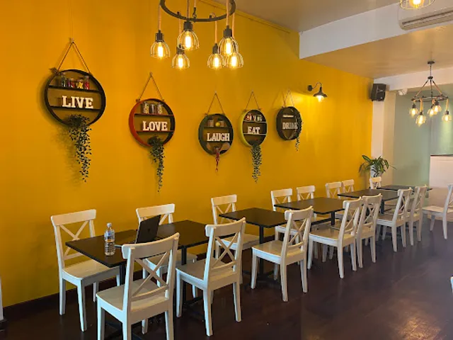 Veloce Pizza Bar | Italian Restaurant