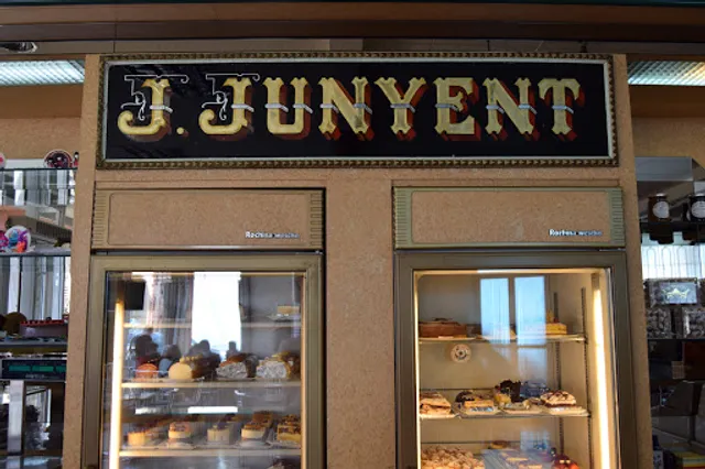 (Patisserie Café) Dolceria Junyent