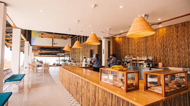 Café K.O.B By The Sea