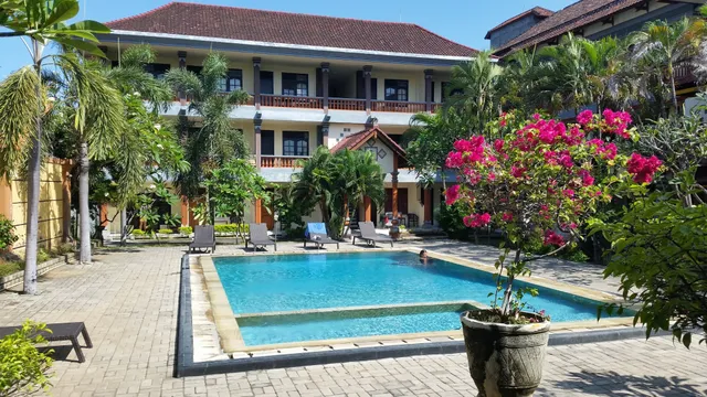 Beneyasa Beach Inn 1