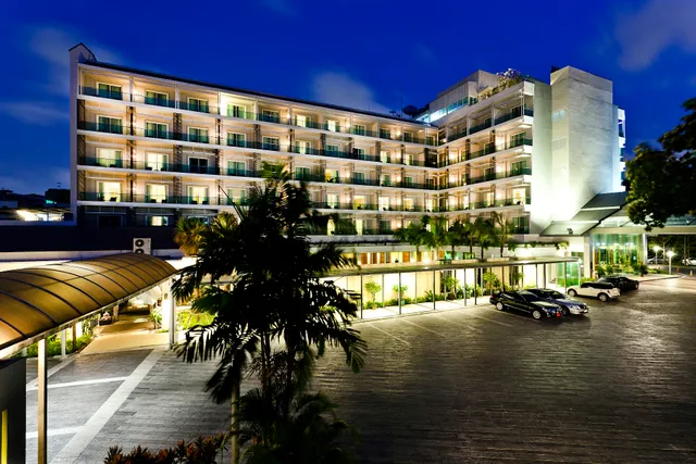 Royal Princess Larn Luang, Bangkok