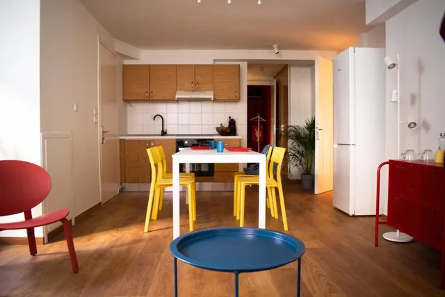 RYB Colour Apartment