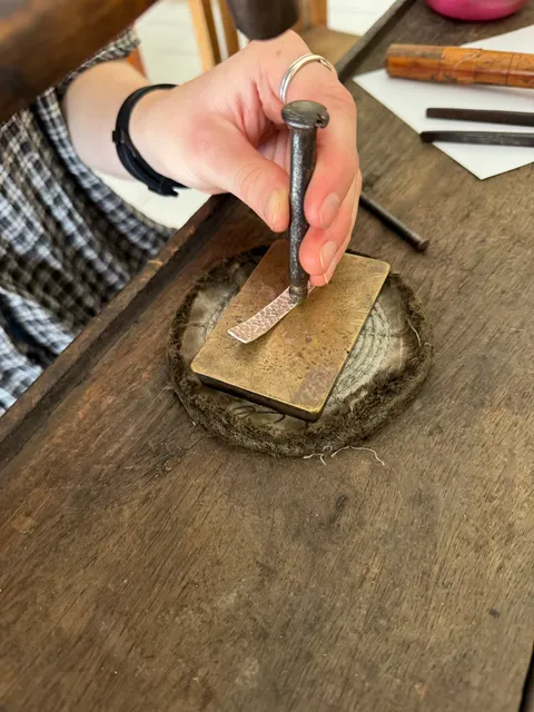 Pas silver making jewelery