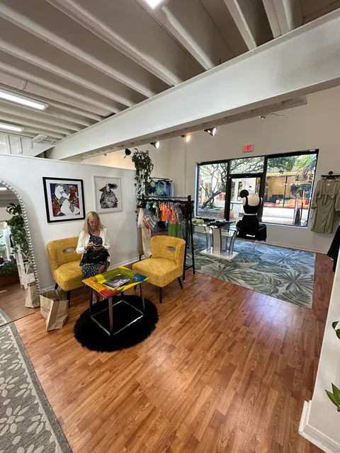 High Tides Clothing Boutique