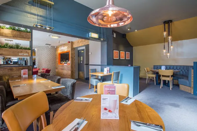 Strawberry Field Beefeater