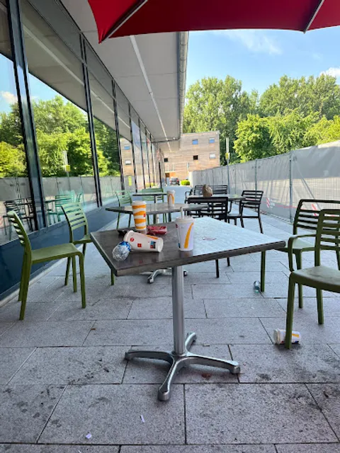 Gäubodenbäcker Hahn Bäckerei Café Landau