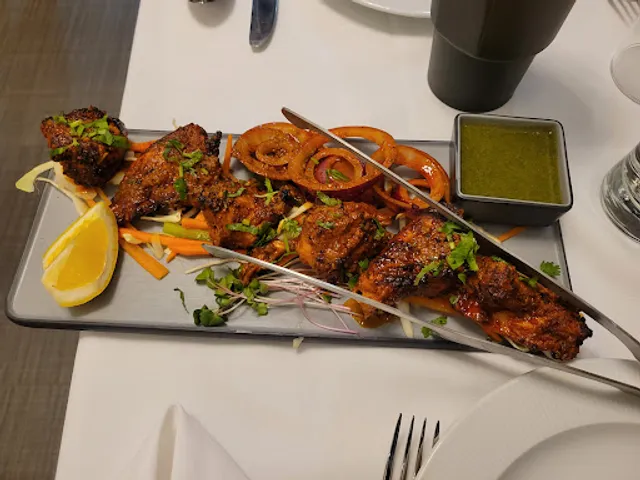 Mehfill Indian Cuisine (Toronto)