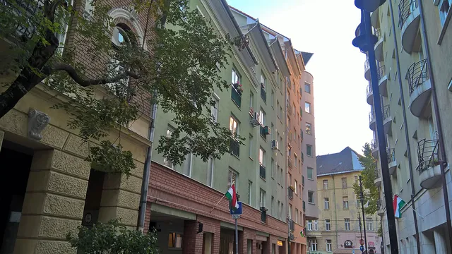 Boulevard City Pension and Apartments