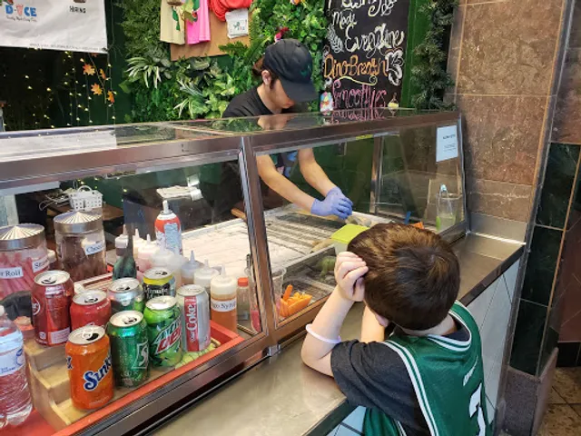 D-Ice cream & bubble tea boba drinks