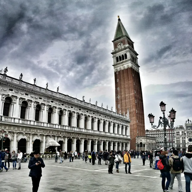 Splendid Star San Marco Square and the Splendid Star Bridge of Sighs