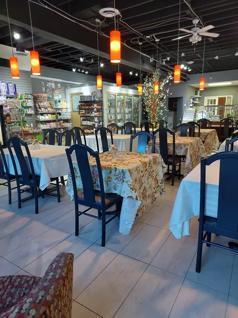 Homey Cafe and grocery