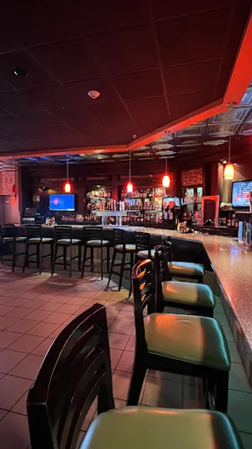 Oasis Restaurant & Lounge