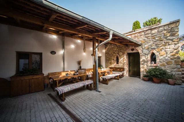 Penzion U TŘÍ RŮŽÍ