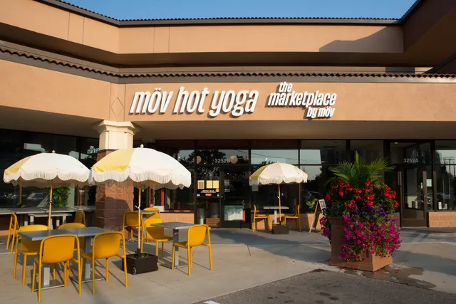 MÖV Marketplace Cafe