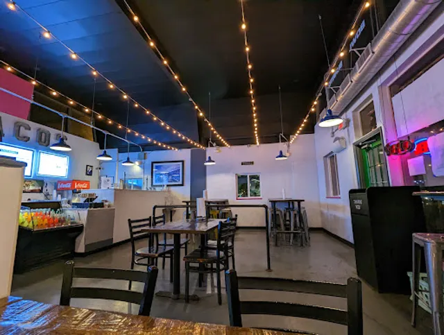 Thai Loco Restaurant