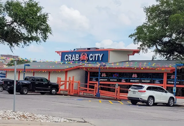 Crab City Seafood and Oyster Bar