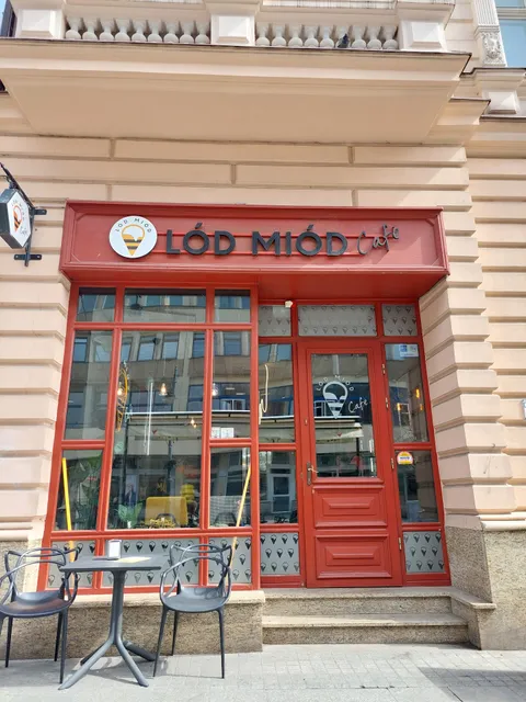 Lód Miód Cafe
