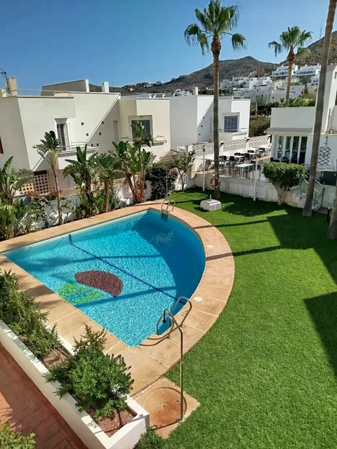 Apartamentos La Buganvilla