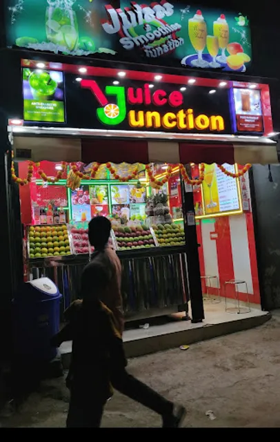 Juice junction