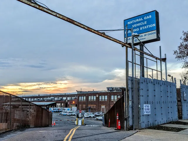 Con Edison - Van Nest Yard