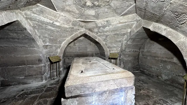 Amir Temur Crypt