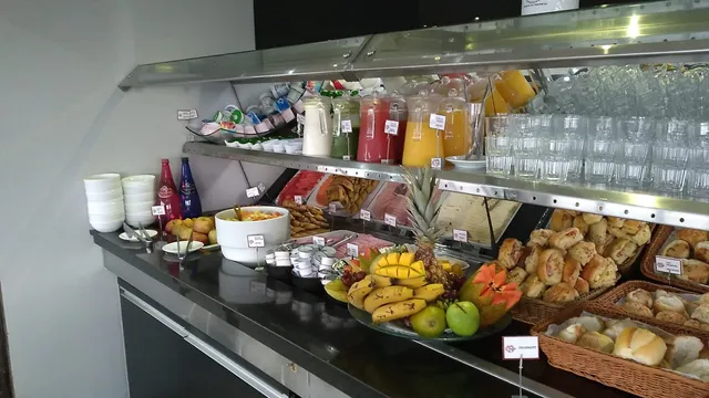 Bonjardim Restaurante & Skybar