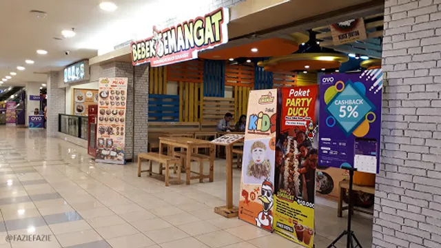 Bebek semangat plaza semanggi