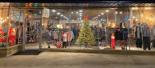 Pixie’s Consignment Boutique