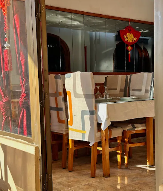 Restaurante Nueve Dragones