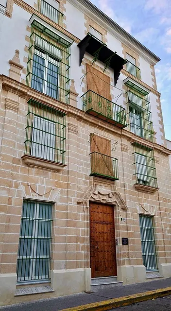 Casa Palacio de La Cruz