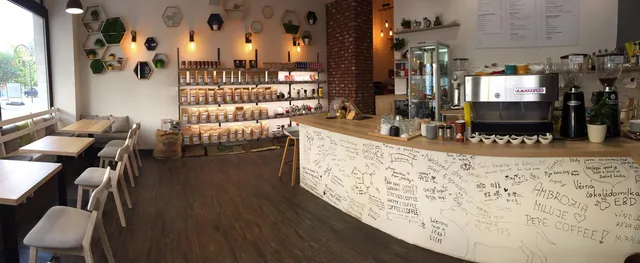 Pepe Coffee, coffee roaster