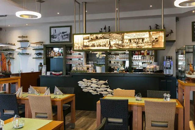 Fischereihafen Restaurant & Fischereihafen Lloyd’s