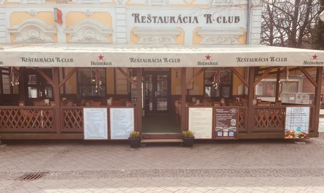 Reštaurácia R-club & Pivná záhrada