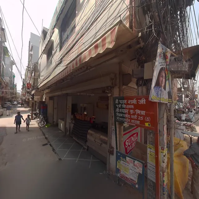 Krishna Kachori Wale