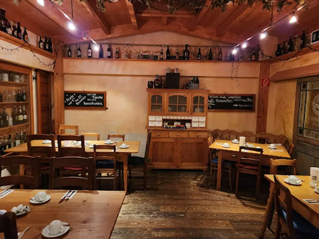 Hotel und Brauhaus Wallhall