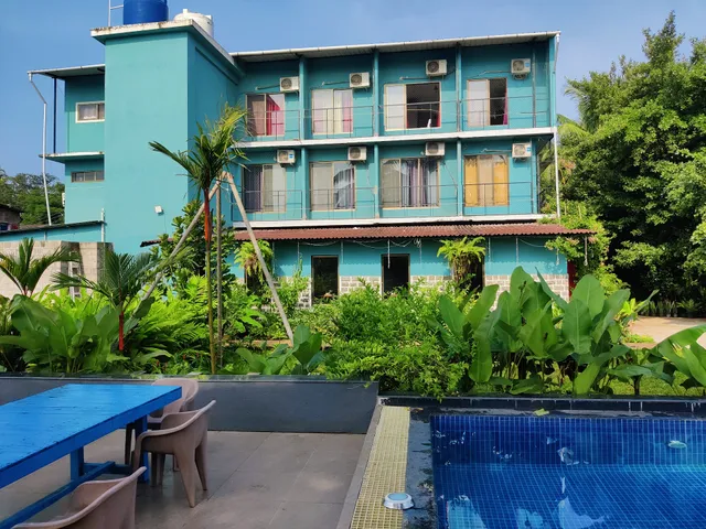 The Blue Sky, Alibaug