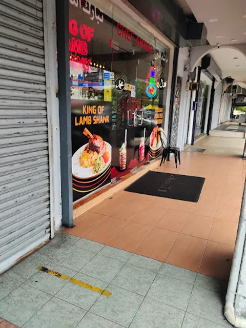 Chef Ammar Xpress Souk Cafe